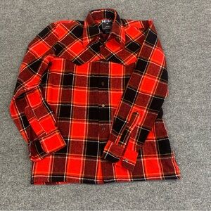 Red Plaid Button-Up Flannel Shirt  with Western-style Yoke